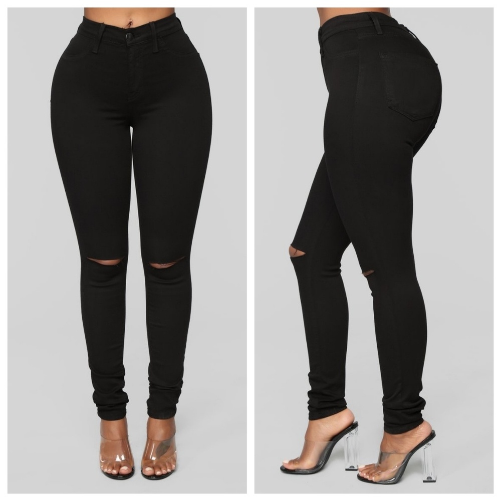 NWT Fashion Nova Conapy Jeans